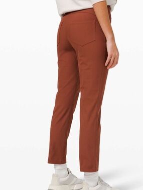 Lululemon woman’s City Sleek 5 Pocket 7/8 Pant Dark Terracotta size 6